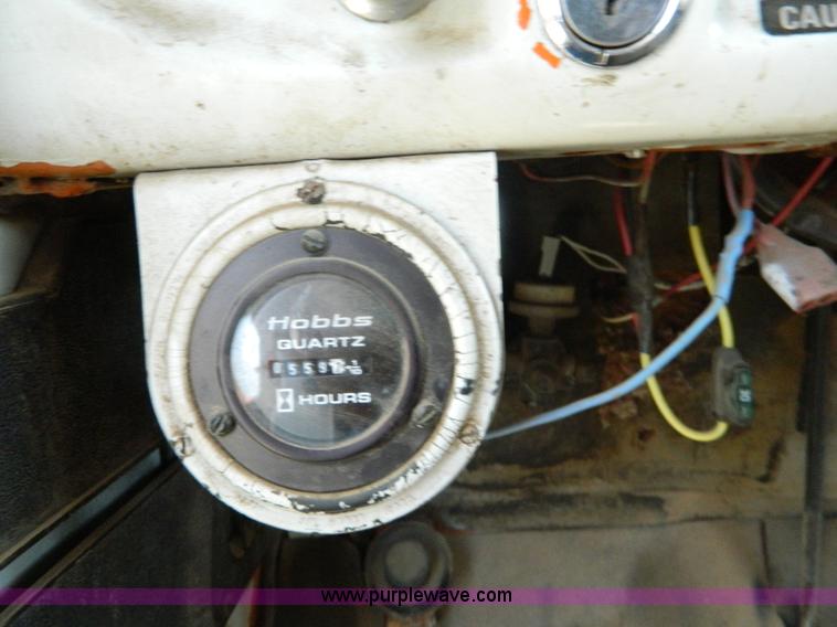 image for item G7948 1978 Ford F600 dump truck