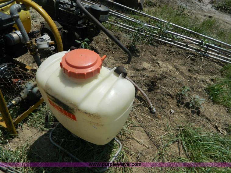 image for item G7953 Spray application equipment