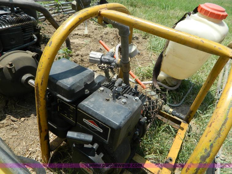 image for item G7953 Spray application equipment