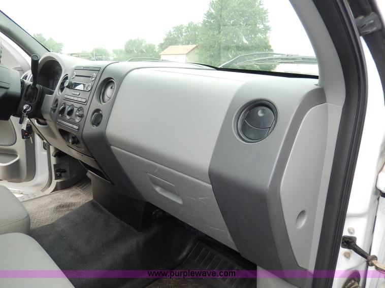 image for item H3023 2008 Ford F150 pickup truck