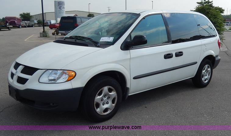 image for item H3024 2002 Dodge Caravan SE van