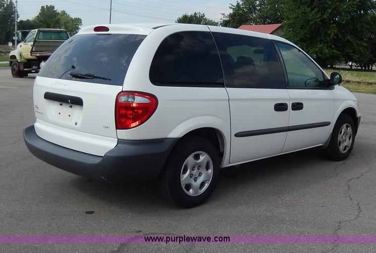 image for item H3024 2002 Dodge Caravan SE van