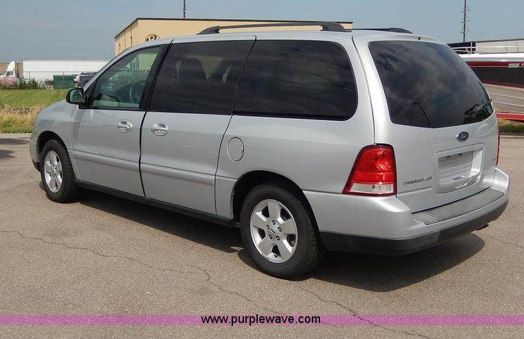 image for item H3025 2007 Ford Freestar SE van