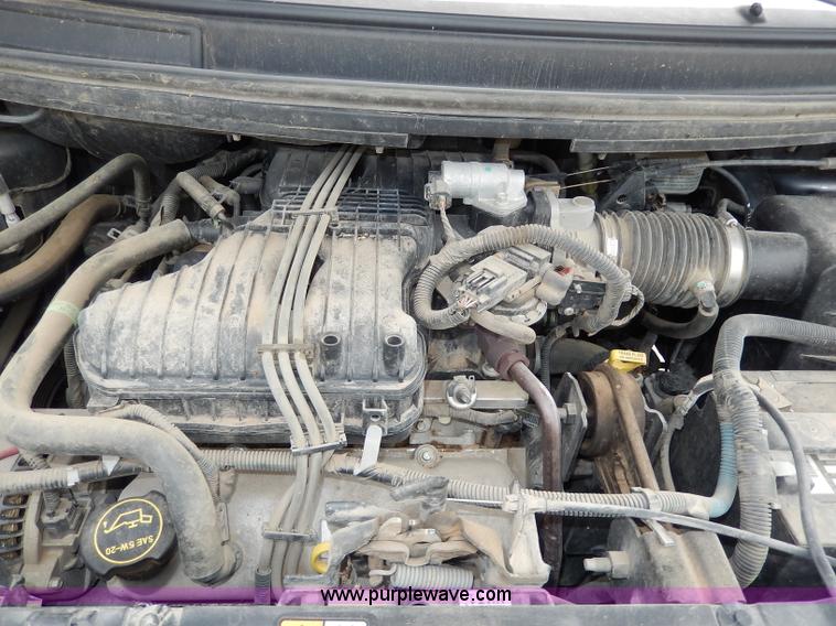 image for item H3025 2007 Ford Freestar SE van