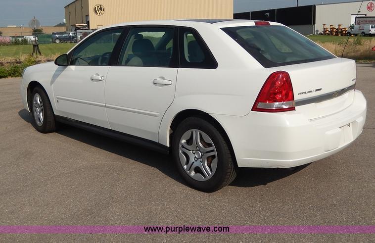 image for item H3026 2007 Chevrolet Malibu MAXX LS