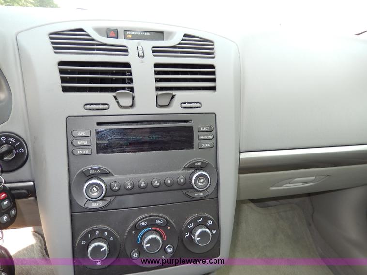 image for item H3026 2007 Chevrolet Malibu MAXX LS