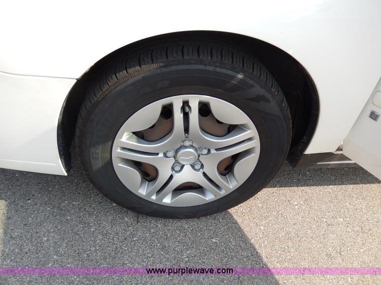 image for item H3026 2007 Chevrolet Malibu MAXX LS