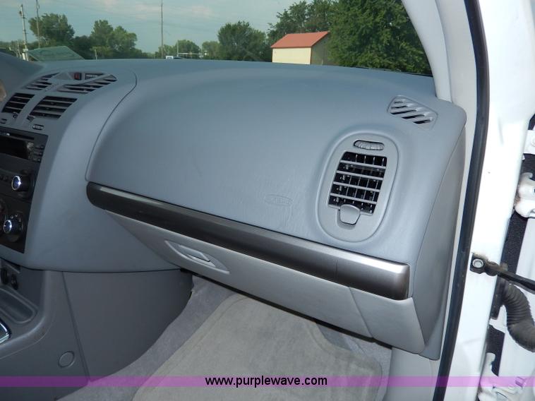 image for item H3026 2007 Chevrolet Malibu MAXX LS