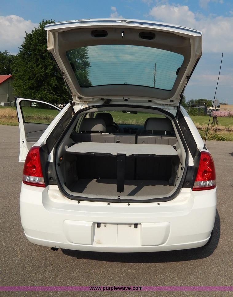 image for item H3026 2007 Chevrolet Malibu MAXX LS