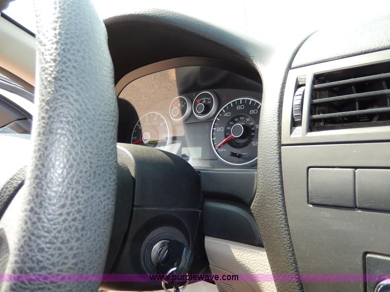 image for item H3027 2008 Ford Fusion S