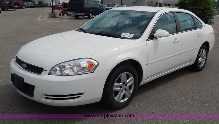image for item H3028 2008 Chevrolet Impala LS