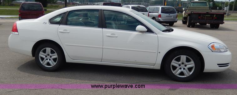 image for item H3028 2008 Chevrolet Impala LS