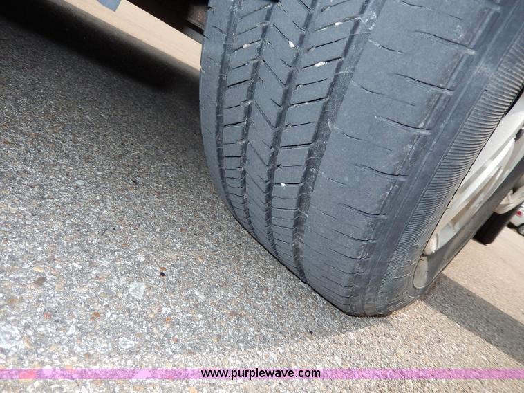 image for item H3028 2008 Chevrolet Impala LS