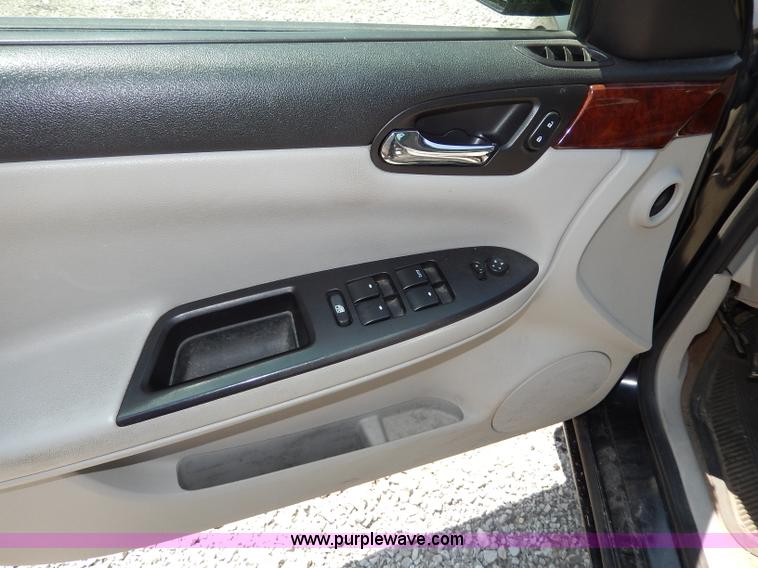 image for item H3041 2006 Chevrolet Impala