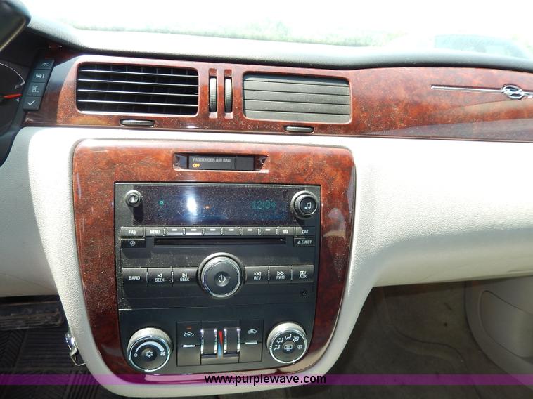 image for item H3041 2006 Chevrolet Impala