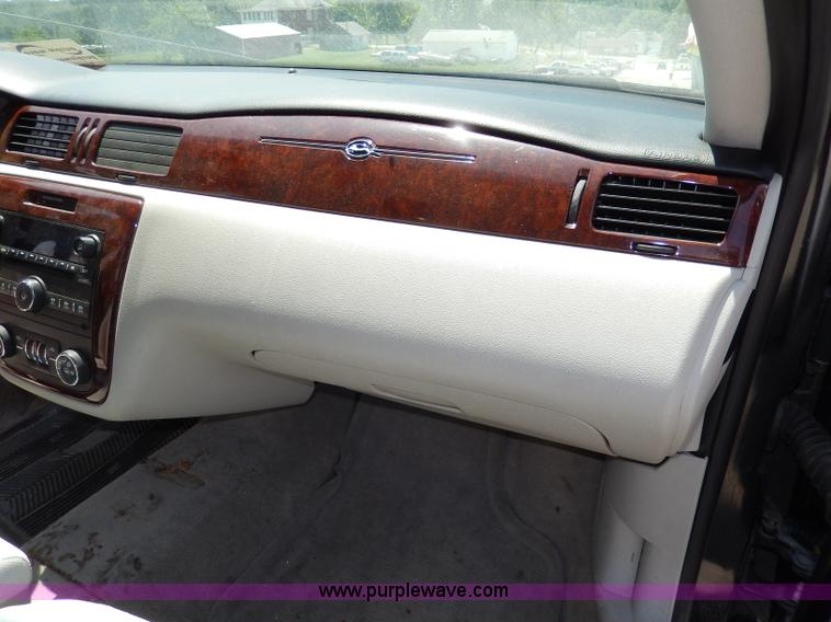 image for item H3041 2006 Chevrolet Impala