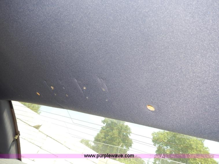 image for item H3042 2002 Ford Crown Victoria Police Interceptor