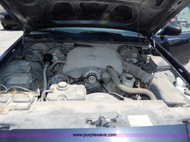 image for item H3042 2002 Ford Crown Victoria Police Interceptor