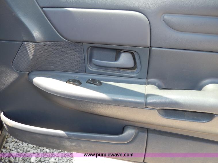 image for item H3042 2002 Ford Crown Victoria Police Interceptor