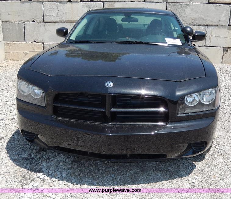 image for item H3043 2010 Dodge Charger