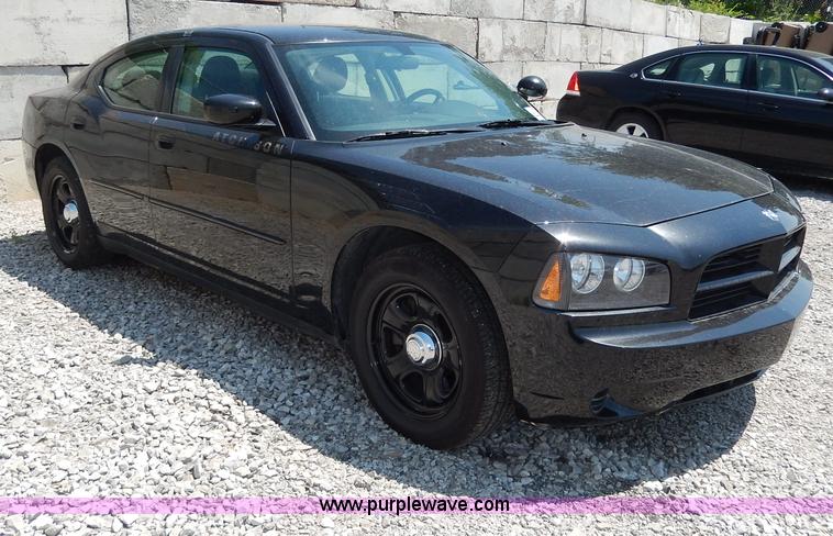 image for item H3043 2010 Dodge Charger