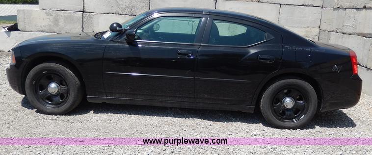 image for item H3043 2010 Dodge Charger