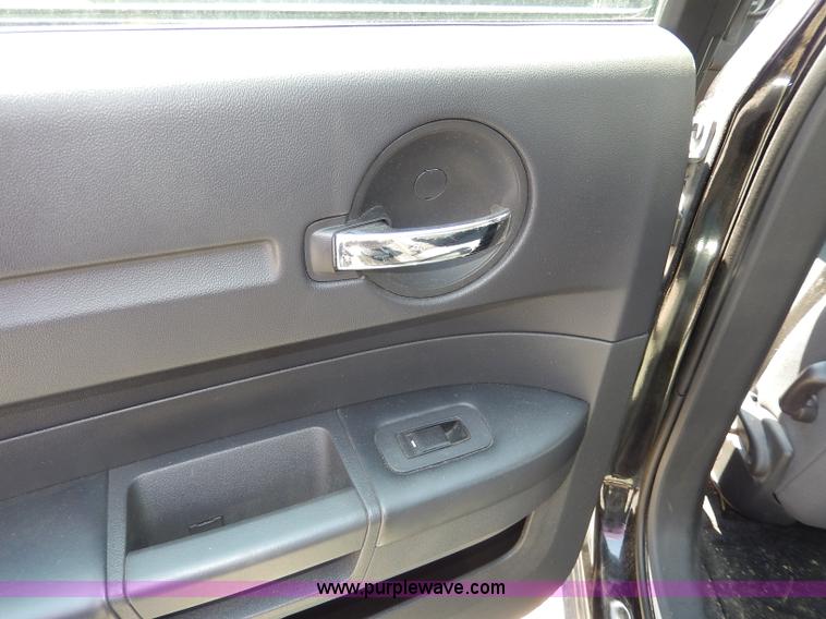 image for item H3043 2010 Dodge Charger