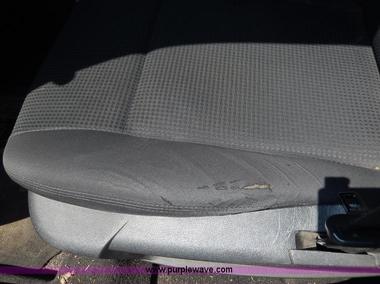 image for item H3043 2010 Dodge Charger