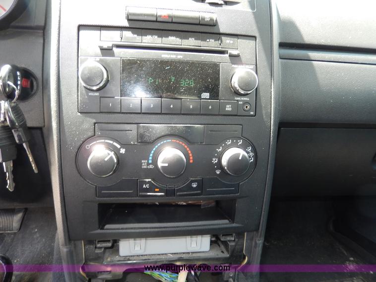 image for item H3043 2010 Dodge Charger