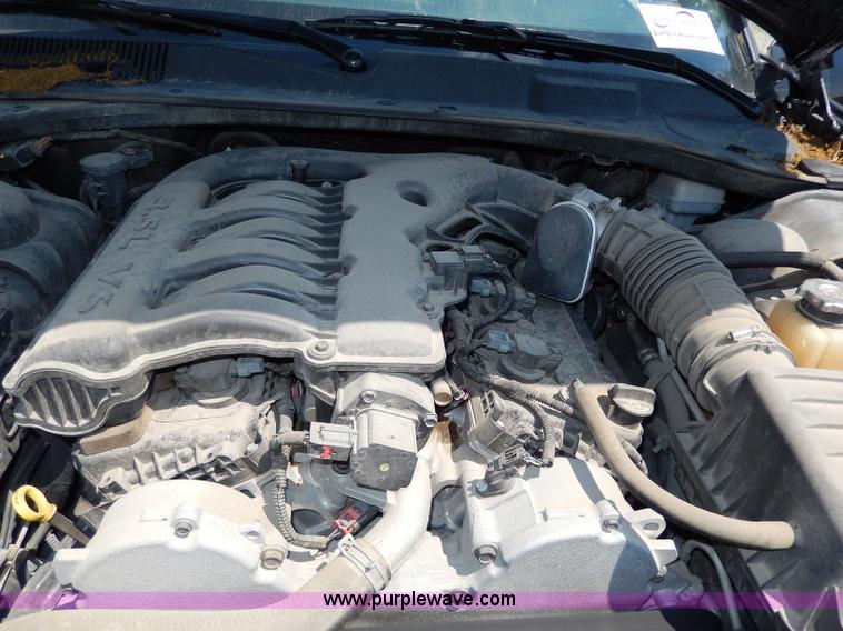 image for item H3043 2010 Dodge Charger