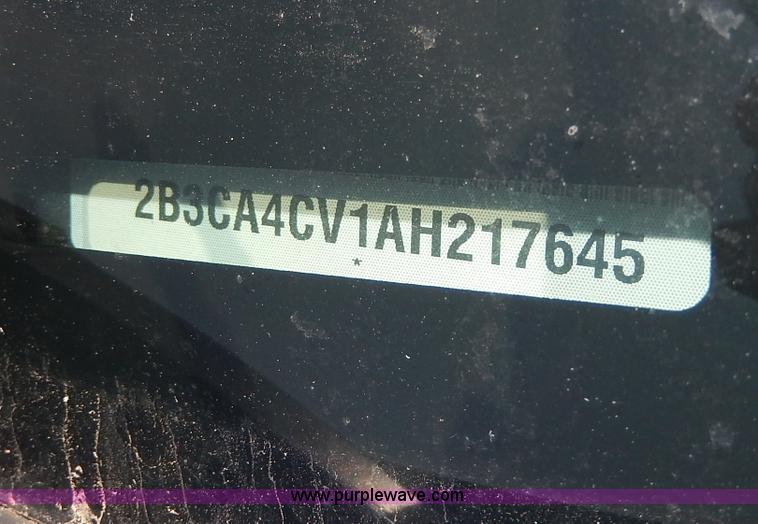 image for item H3043 2010 Dodge Charger