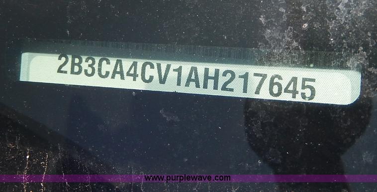 image for item H3043 2010 Dodge Charger