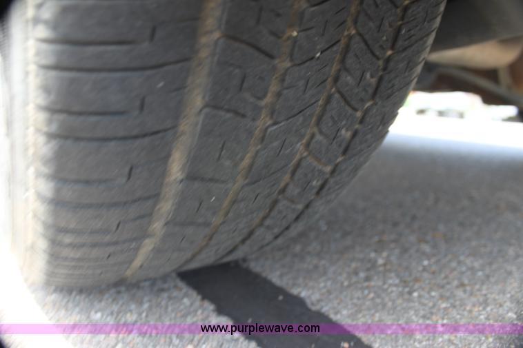 image for item H7383 2007 Ford Crown Victoria Police Interceptor