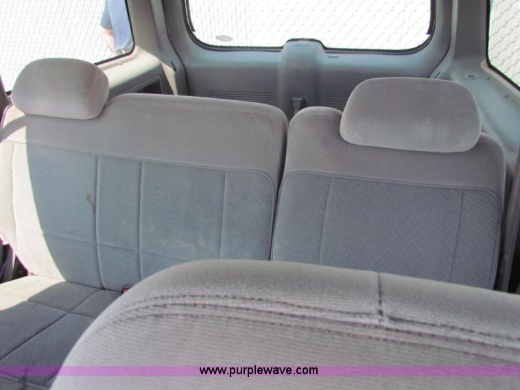 image for item H7395 1998 Mercury Mountaineer SUV