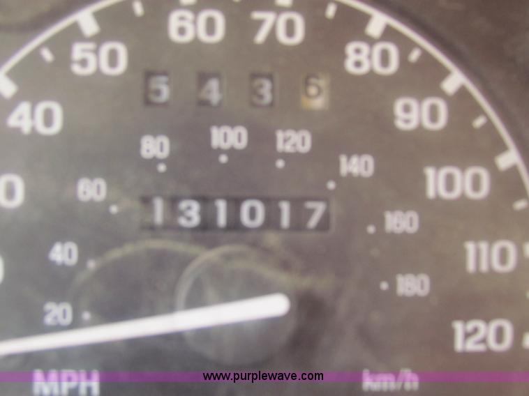 image for item H7395 1998 Mercury Mountaineer SUV