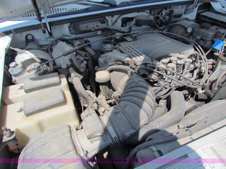 image for item H7395 1998 Mercury Mountaineer SUV