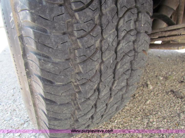 image for item H7395 1998 Mercury Mountaineer SUV