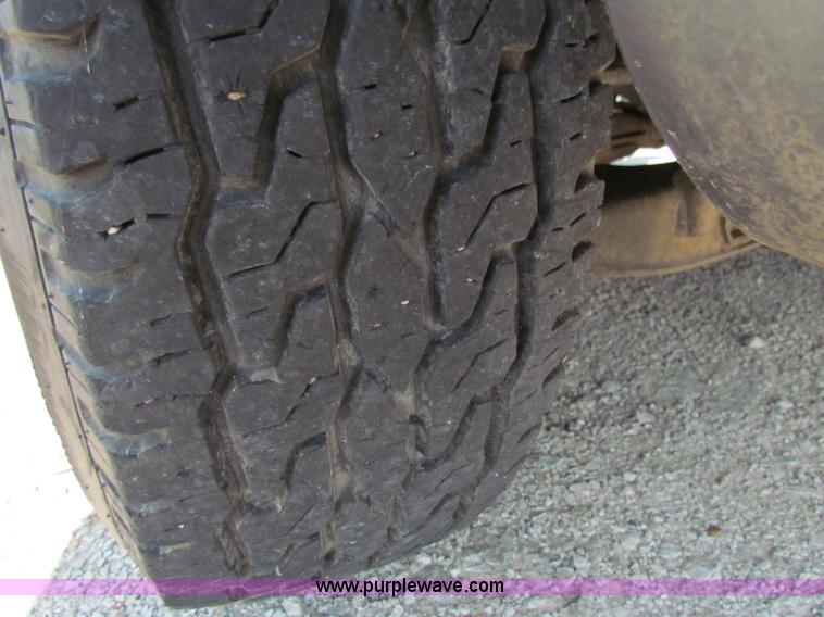 image for item H7395 1998 Mercury Mountaineer SUV