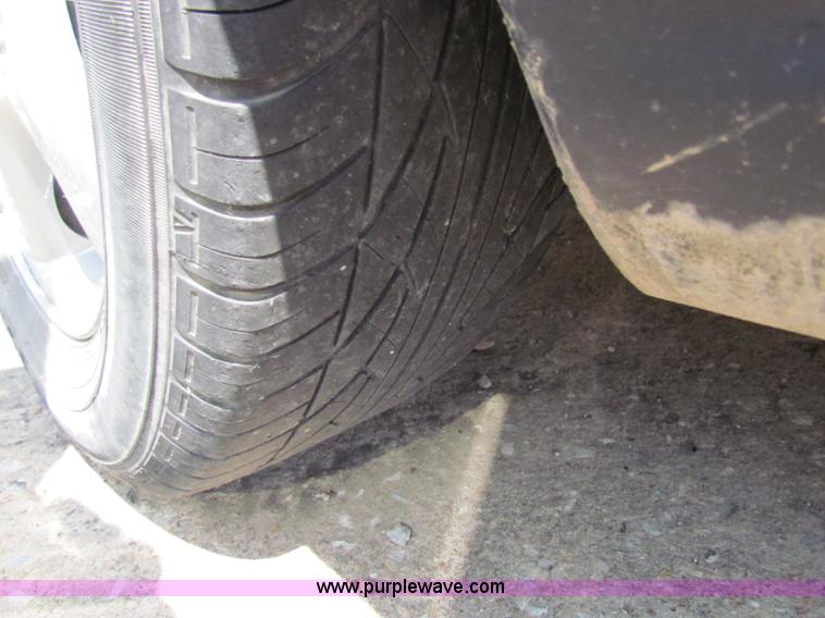 image for item H7397 2001 Ford Taurus SE