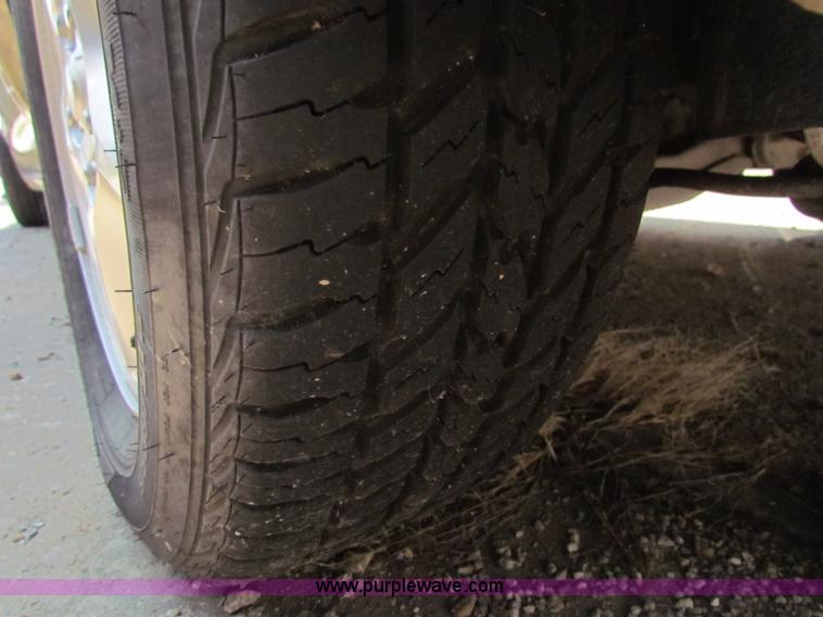 image for item H7397 2001 Ford Taurus SE