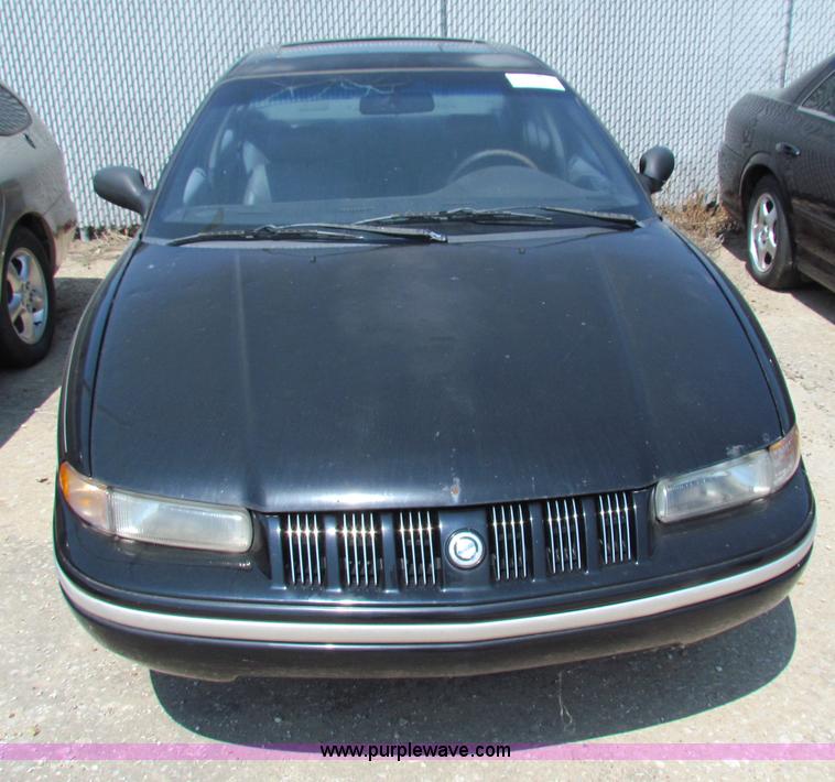 image for item H7398 1996 Chrysler Concorde LX