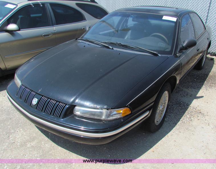 image for item H7398 1996 Chrysler Concorde LX
