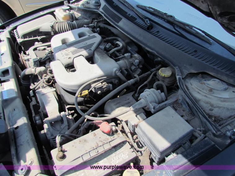 image for item H7398 1996 Chrysler Concorde LX