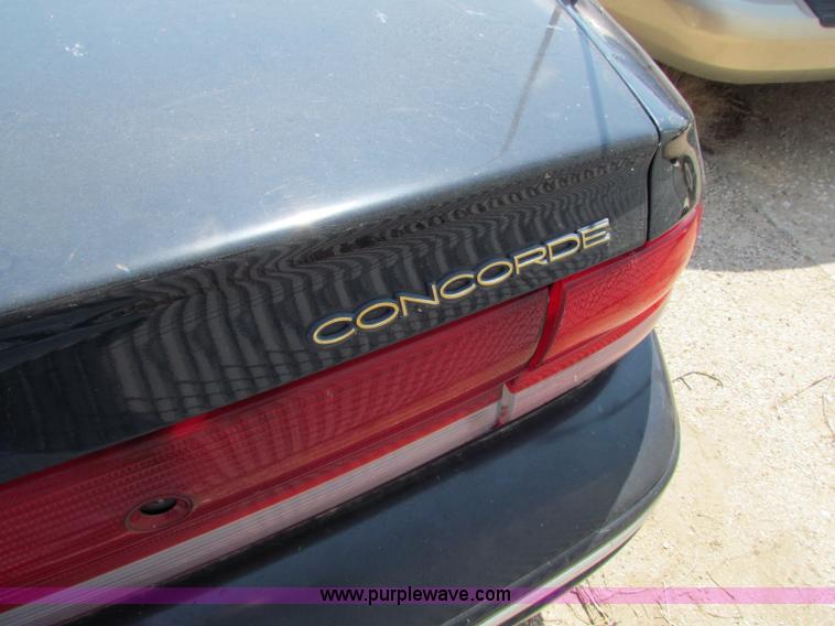 image for item H7398 1996 Chrysler Concorde LX