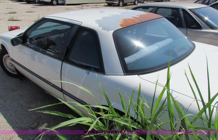 image for item H7401 1991 Buick Regal Custom