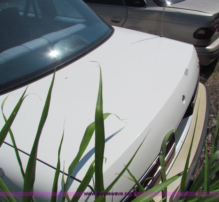 image for item H7401 1991 Buick Regal Custom