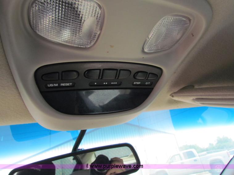 image for item H7402 1999 Chrysler LHS