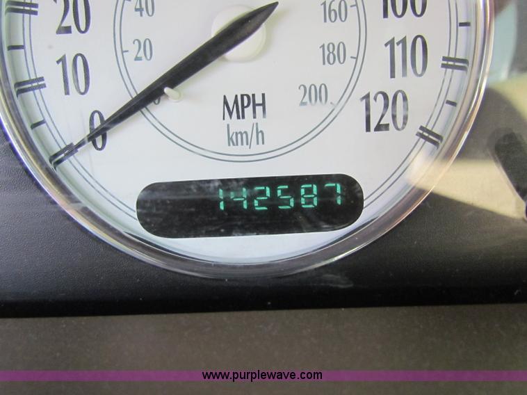 image for item H7402 1999 Chrysler LHS