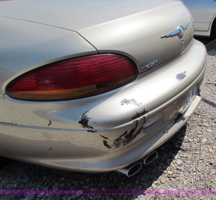 image for item H7402 1999 Chrysler LHS
