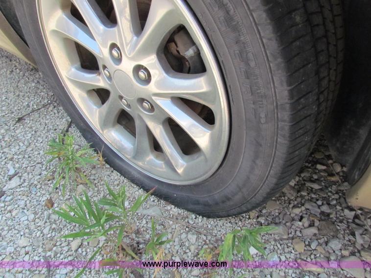 image for item H7402 1999 Chrysler LHS